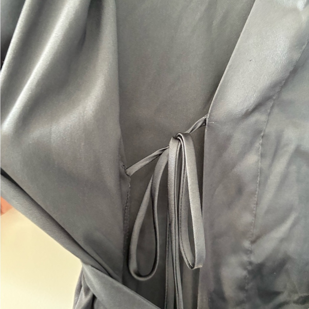 Victoria's Secret Gray Satin Robe - Picture 6 of 7
